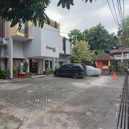Koolkost Near Bandung Station Hotel Eksteriør billede